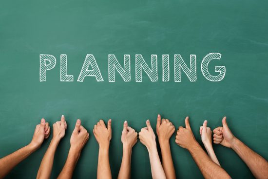 אנשים עושים לייק וכתוב "תכנון"